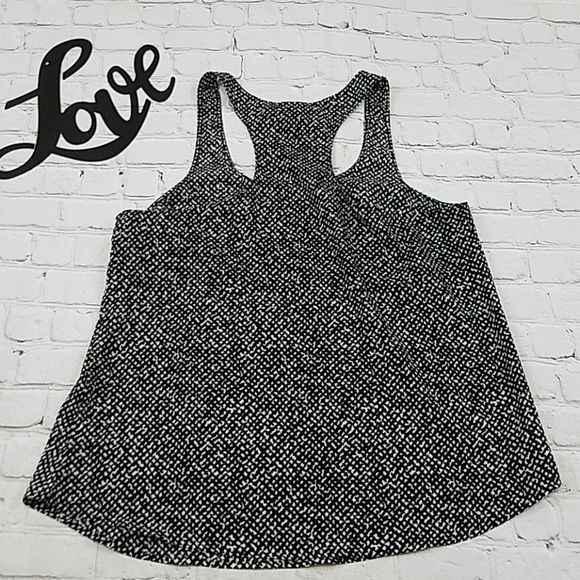 ** SOLD** Mossimo Racerback Tank Top - Picture 3 of 3